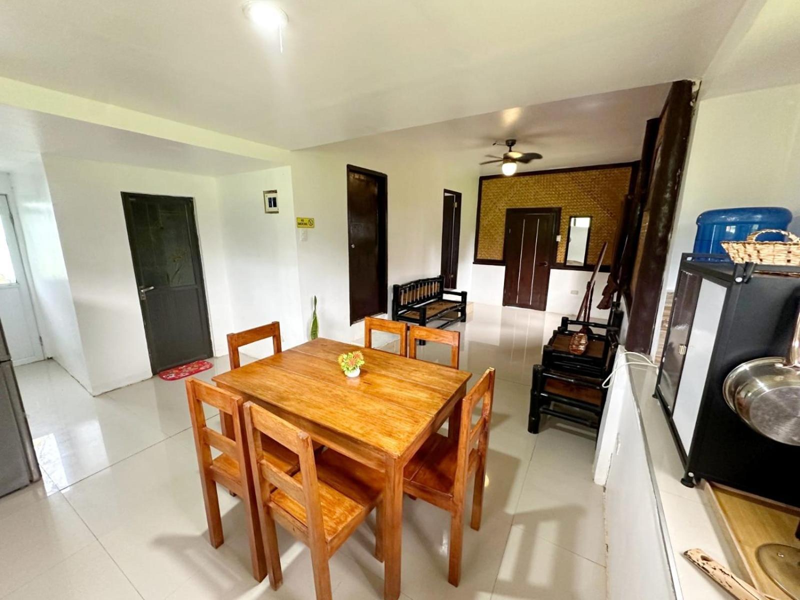 Banlaw Garden Resort Puerto Princesa Exterior foto